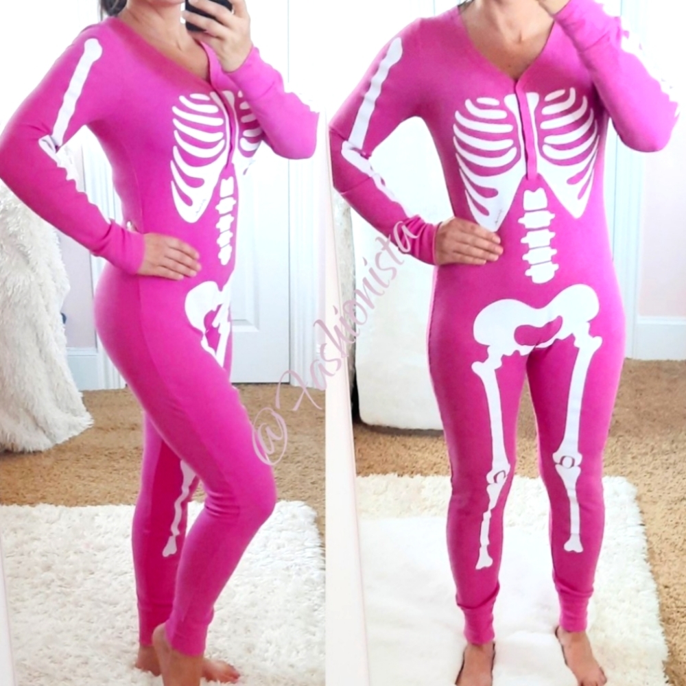 NEW (M) VS PINK Halloween Sleep Thermal Onsie in Berry Pink